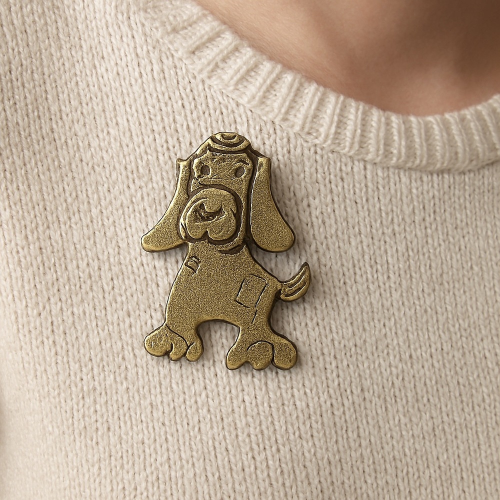 Metzke Hound Dog Brooch Vintage Goldtone 2.75” tall
